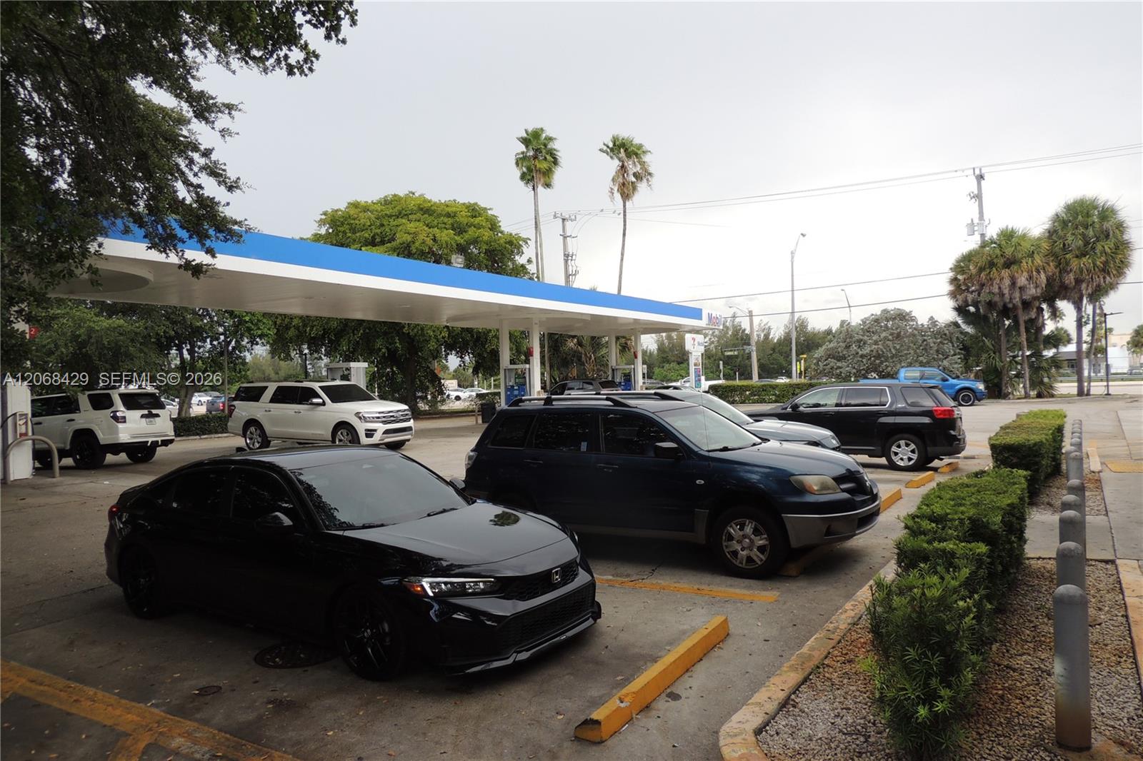 Complete 7 Eleven Gas Station and Convenience Store Assets