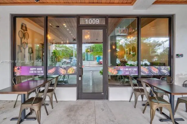 Turnkey Sushi Restaurant in Prime Retail Location