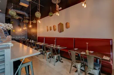 Turnkey Sushi Restaurant in Prime Retail Location