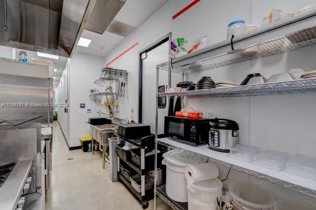 Turnkey Sushi Restaurant in Prime Retail Location