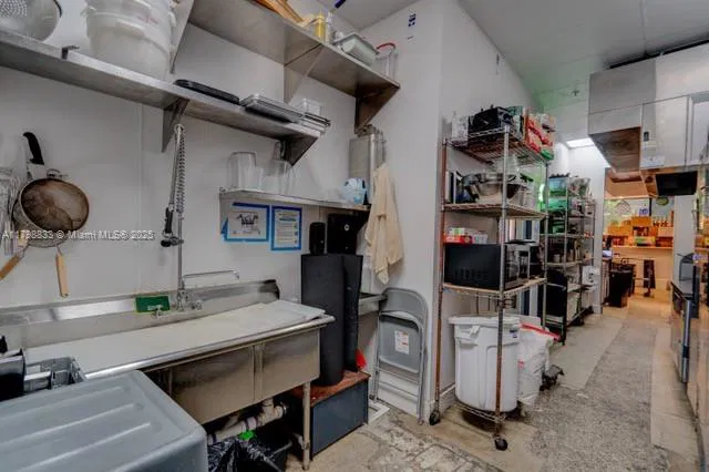 Turnkey Japanese Restaurant with Prime Location