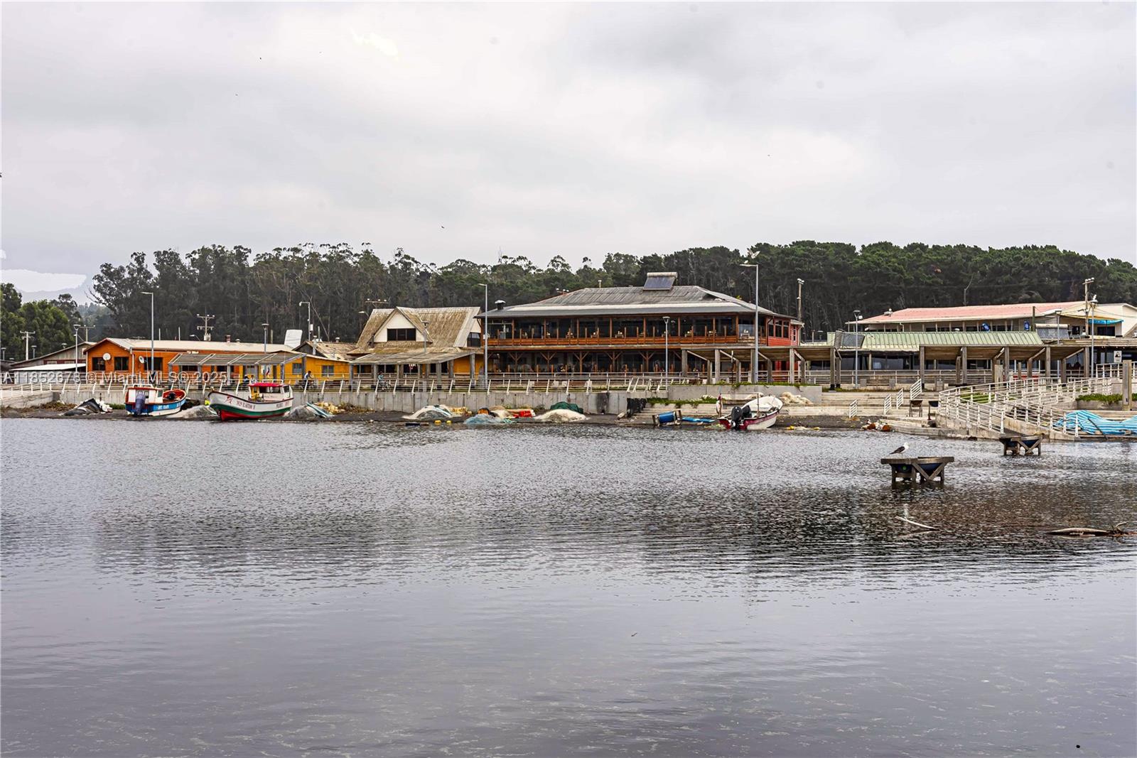 Premier Oceanfront Boutique Hotel with Turnkey Operations