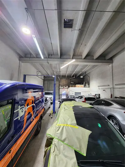 Established Auto Body Shop with Turnkey Operations