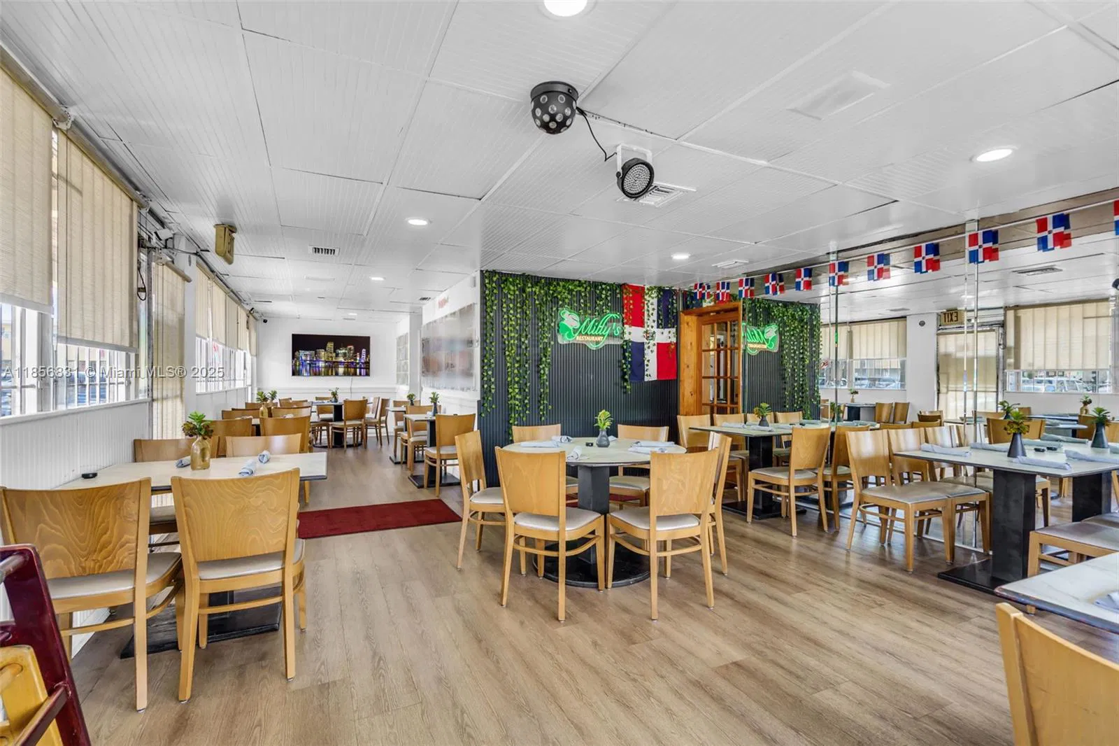 Established Dominican Restaurant with Strong Community Ties