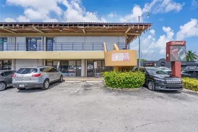 Established Dominican Restaurant with Strong Community Ties