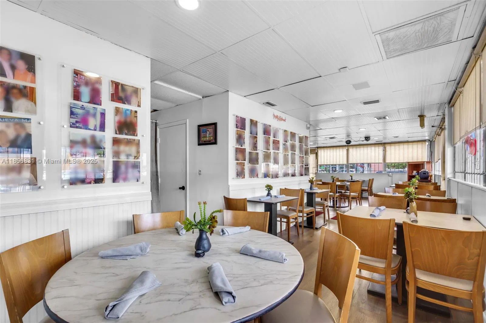 Established Dominican Restaurant with Strong Community Ties