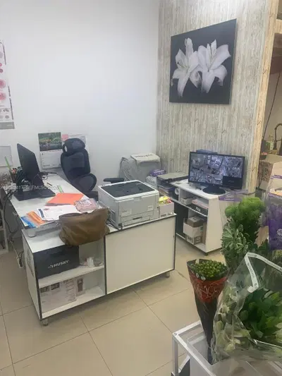 Complete Flower Shop Assets with Existing Business Goodwill