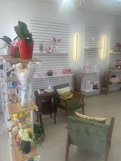 Complete Flower Shop Assets with Existing Business Goodwill