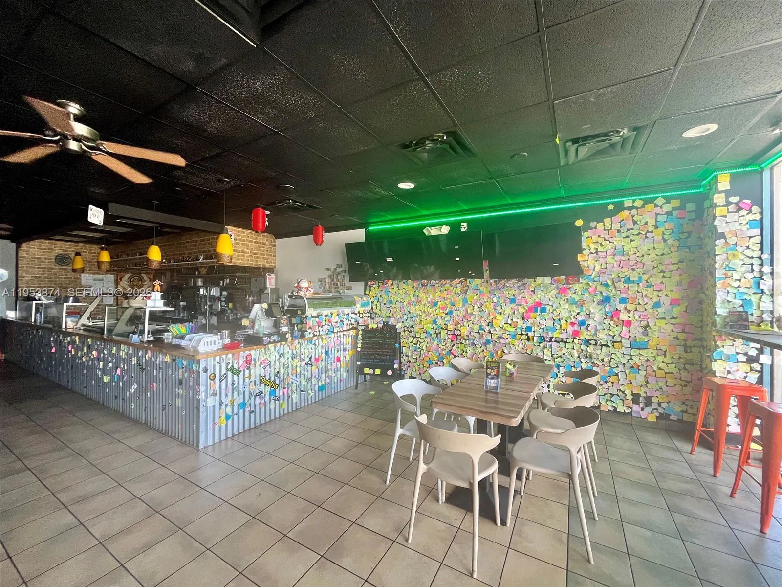 Prime Restaurant Space with Flexible Concept Potential