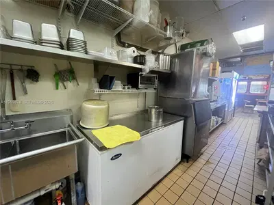 Versatile Restaurant Space with Essential Infrastructure