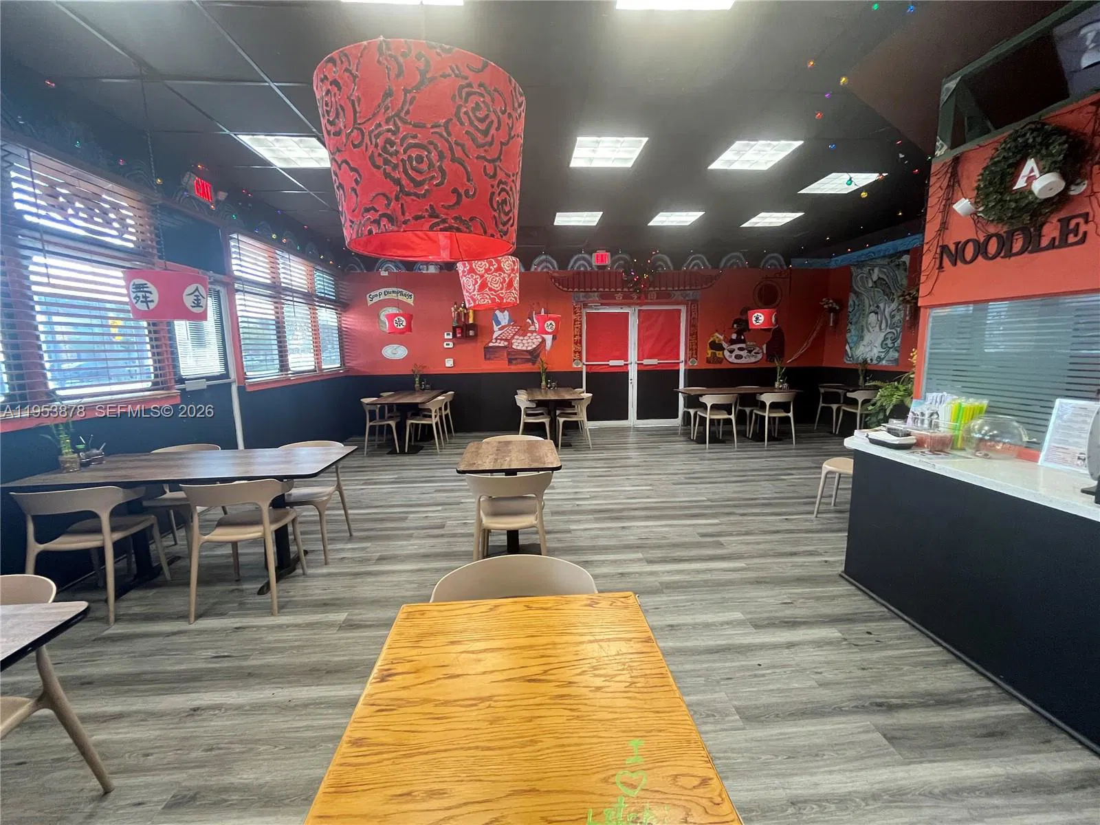 Versatile Restaurant Space with Essential Infrastructure