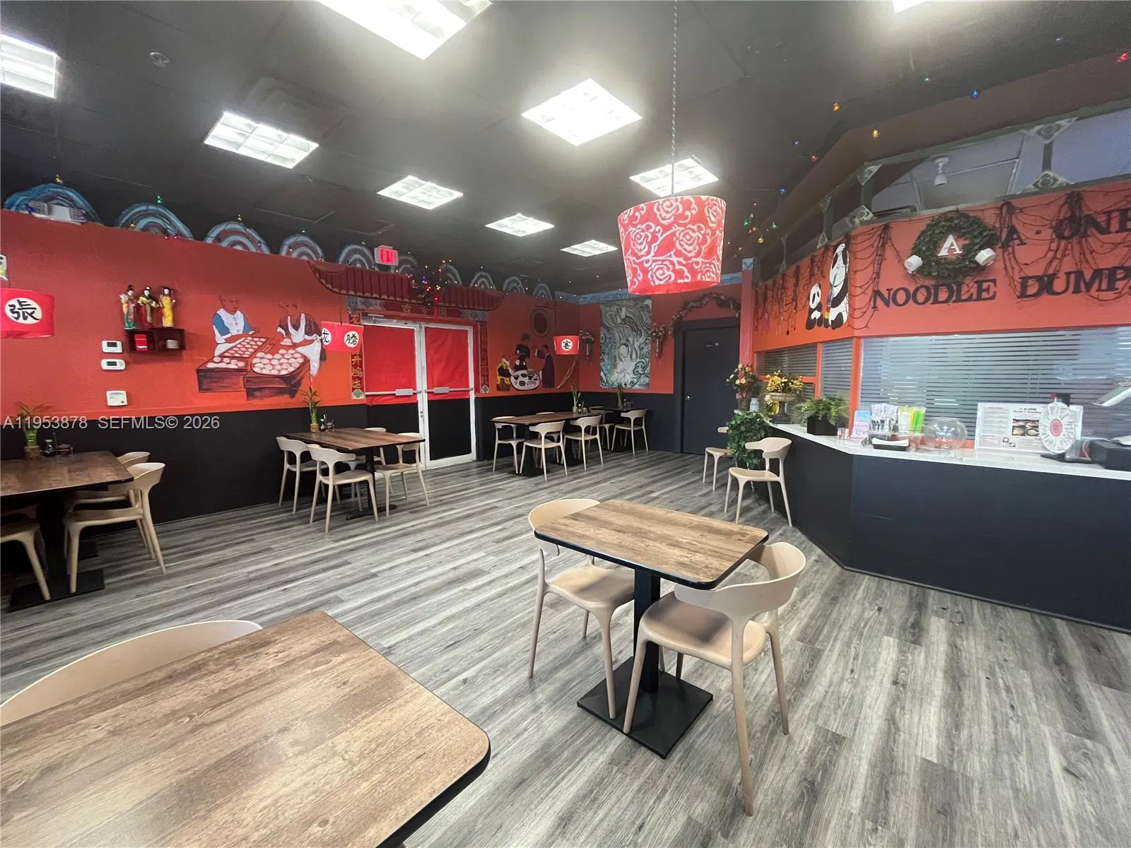 Versatile Restaurant Space with Essential Infrastructure