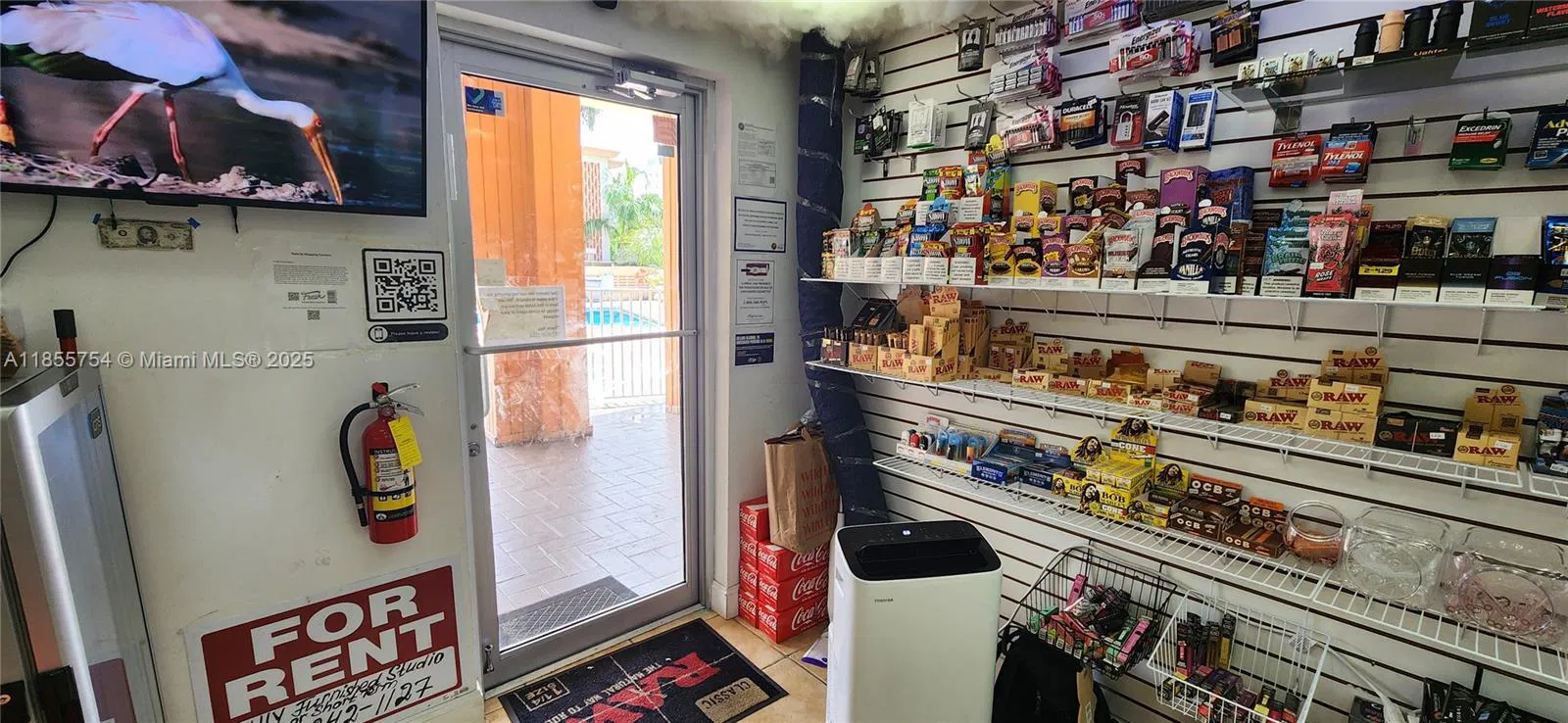 Profitable Smoke Shop with Loyal Customer Base