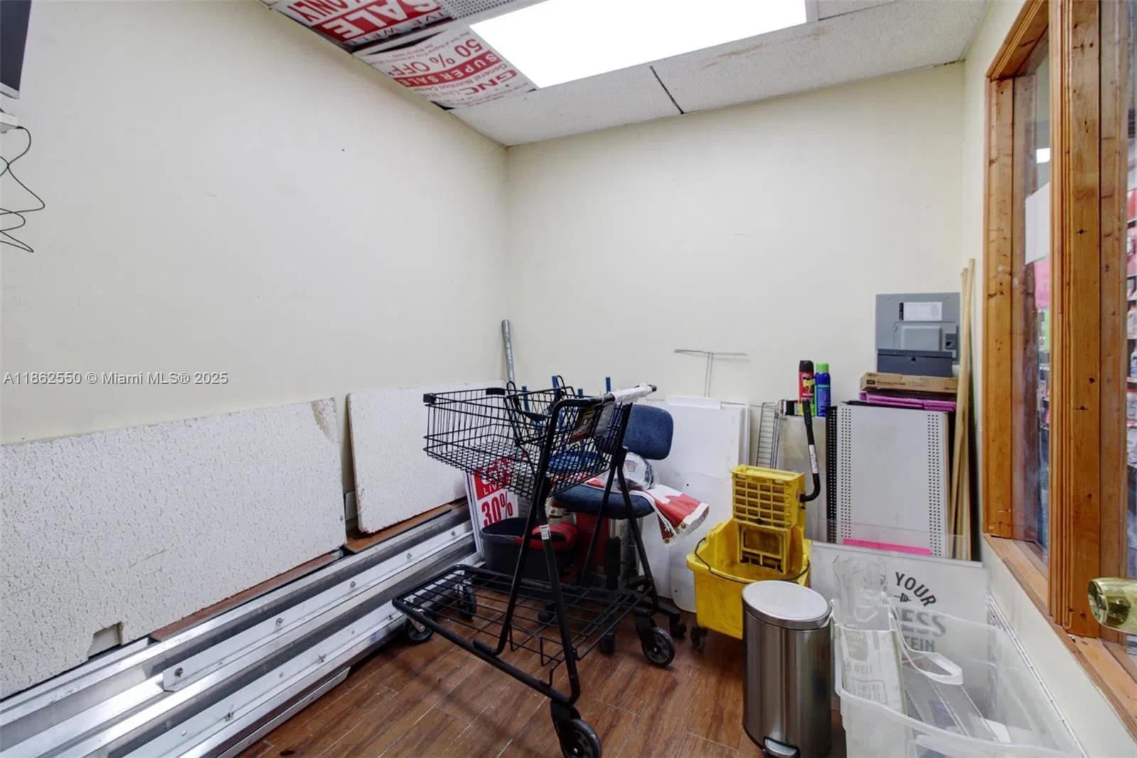 Established Health and Nutrition Retailer with Prime Location