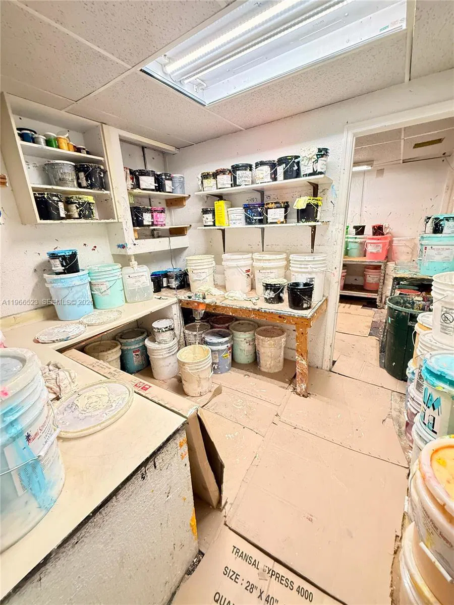 Established Commercial Print and Sign Service with Loyal Client Base