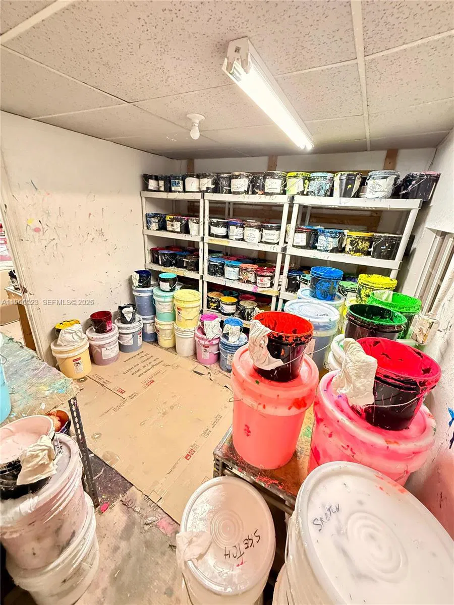 Established Commercial Print and Sign Service with Loyal Client Base