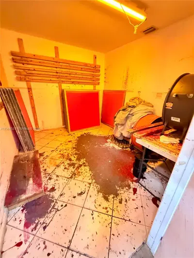 Established Commercial Print and Sign Service with Loyal Client Base