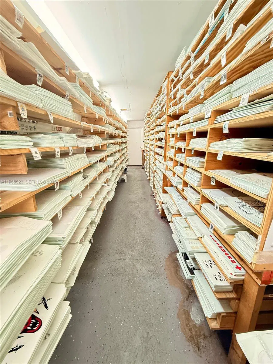 Established Commercial Print and Sign Service with Loyal Client Base