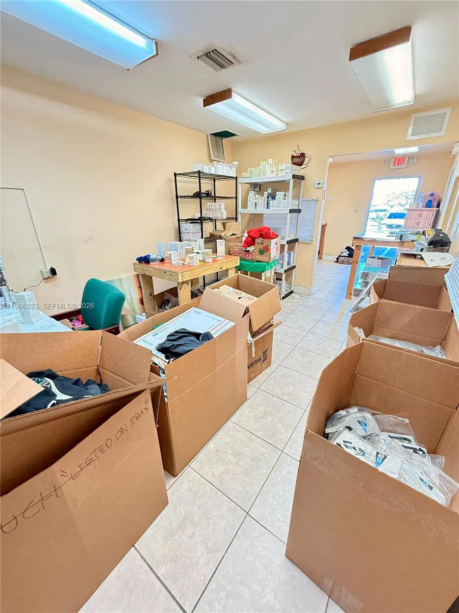 Established Commercial Print and Sign Service with Loyal Client Base