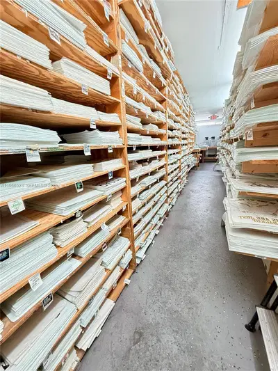 Established Commercial Print and Sign Service with Loyal Client Base