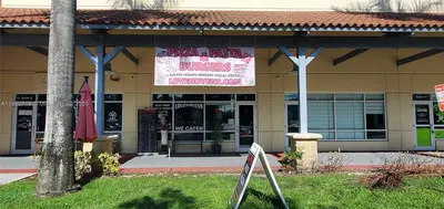 Turnkey Pizza Restaurant with Strong Customer Reviews