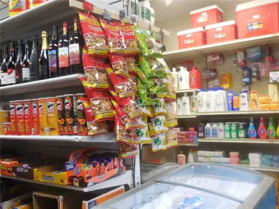 Turnkey Retail Business with High Visibility