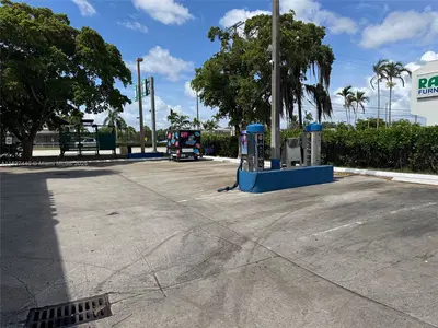 Profitable Car Wash with Diversified Rental Income