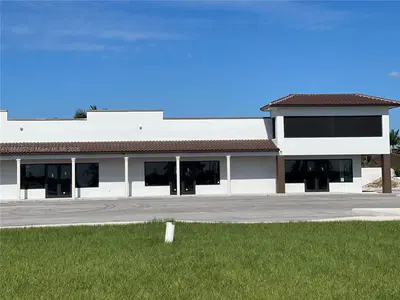 Turnkey Hair Salon with High End Finishes