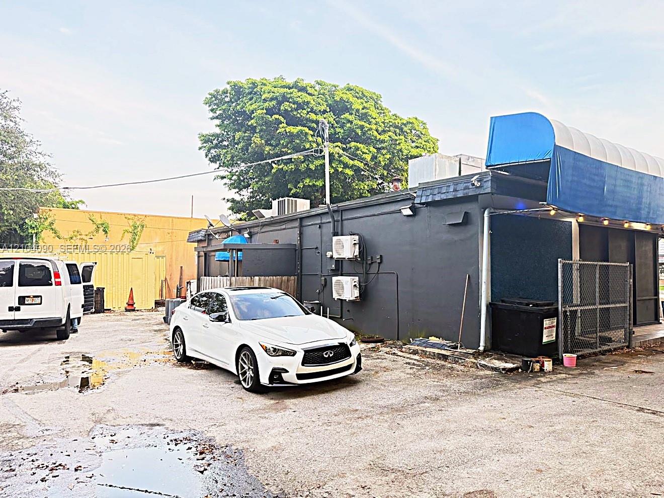 Thriving Latin Cuisine Restaurant with Loyal Clientele