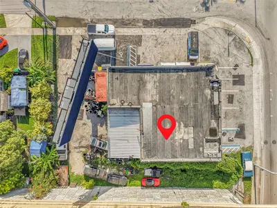 Profitable Automotive Service Center with Prime Location