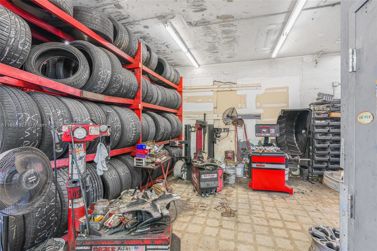 Profitable Automotive Service Center with Prime Location