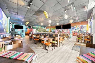 Complete Restaurant Equipment Package with Full Liquor License