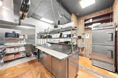 Complete Restaurant Equipment Package with Full Liquor License