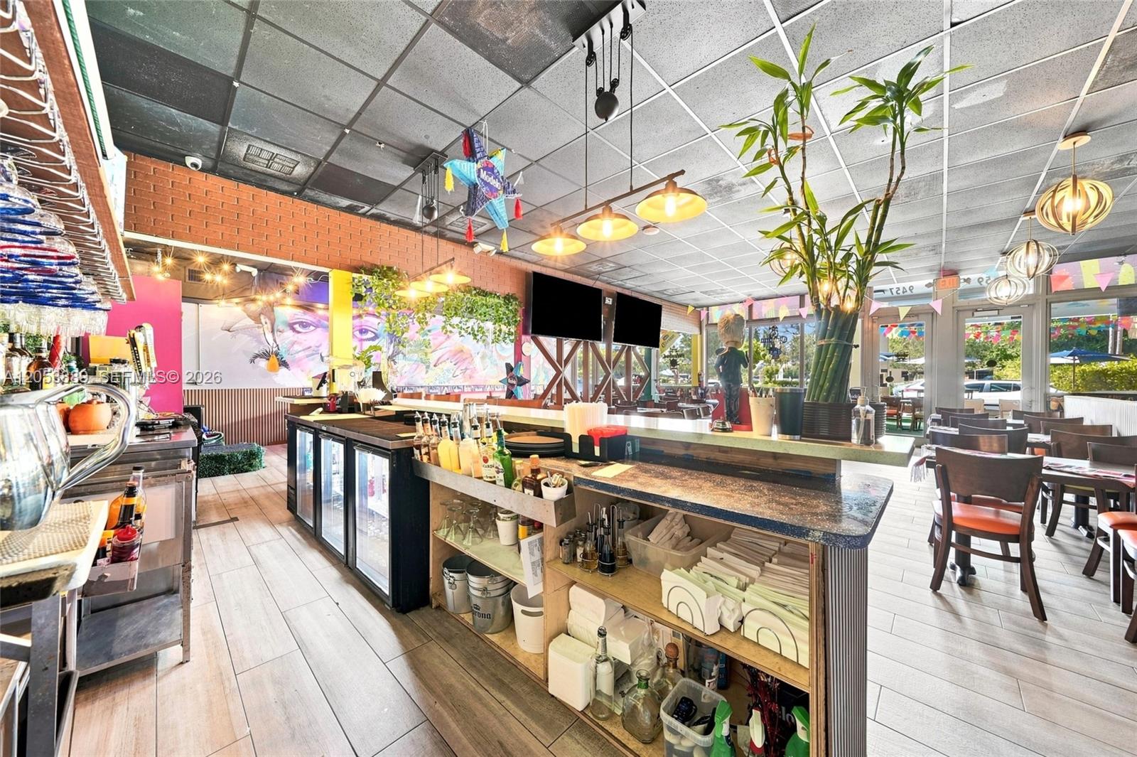 Complete Restaurant Equipment Package with Full Liquor License