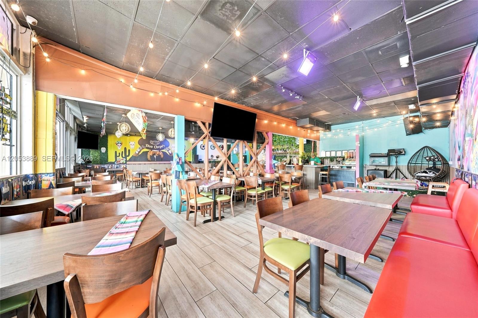 Complete Restaurant Equipment Package with Full Liquor License