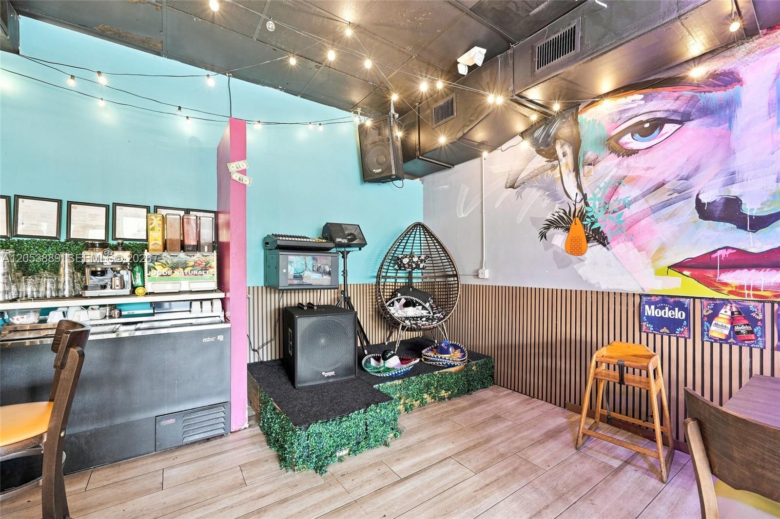 Complete Restaurant Equipment Package with Full Liquor License