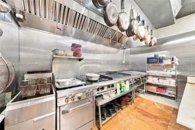 Complete Restaurant Equipment Package with Full Liquor License