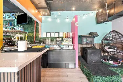 Complete Restaurant Equipment Package with Full Liquor License