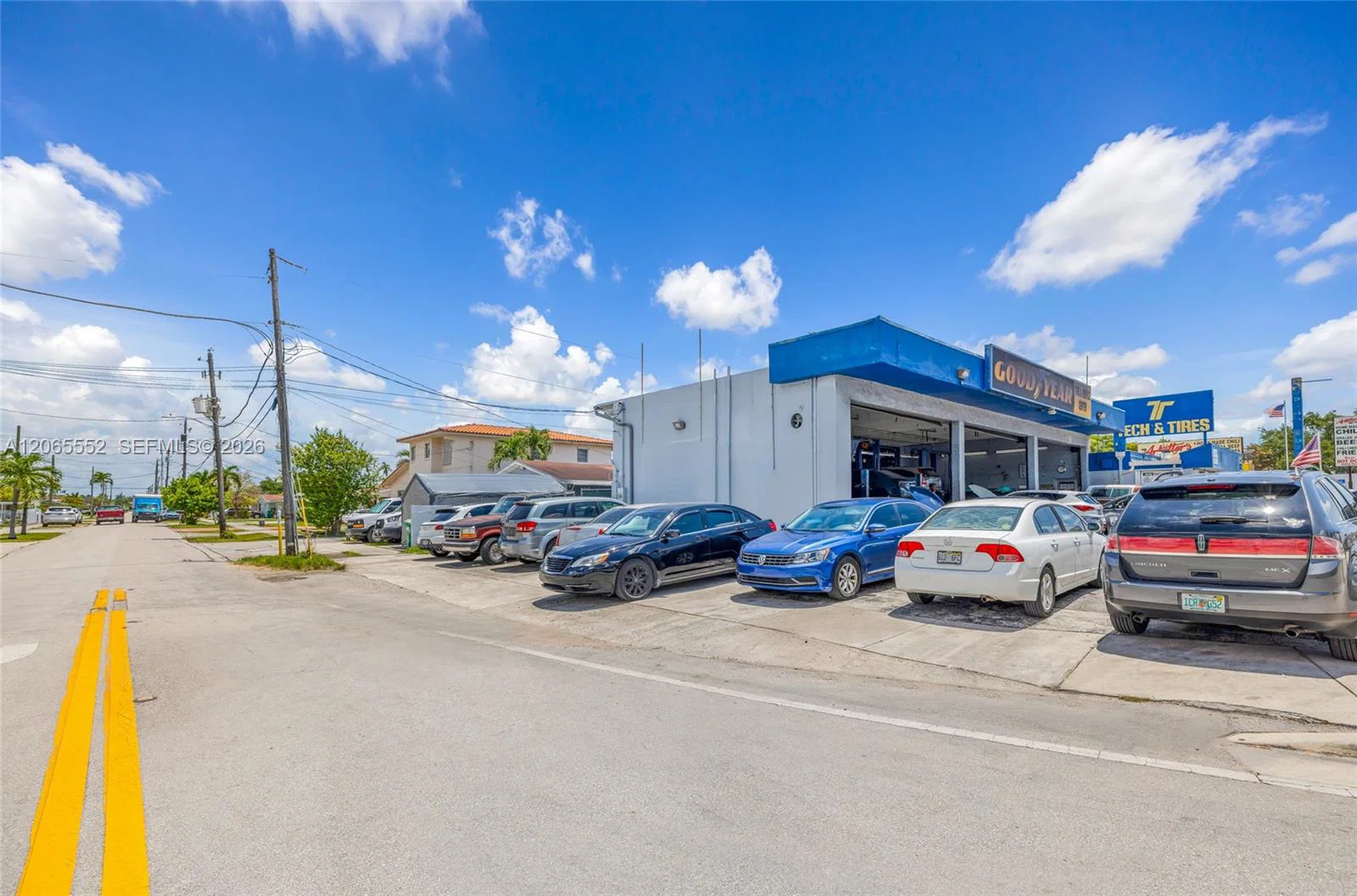 Established Automotive Repair Center with Dealer License