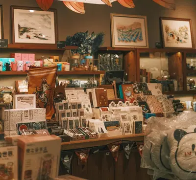 Leading Multi Location Retail Chain with Diversified Customer Base