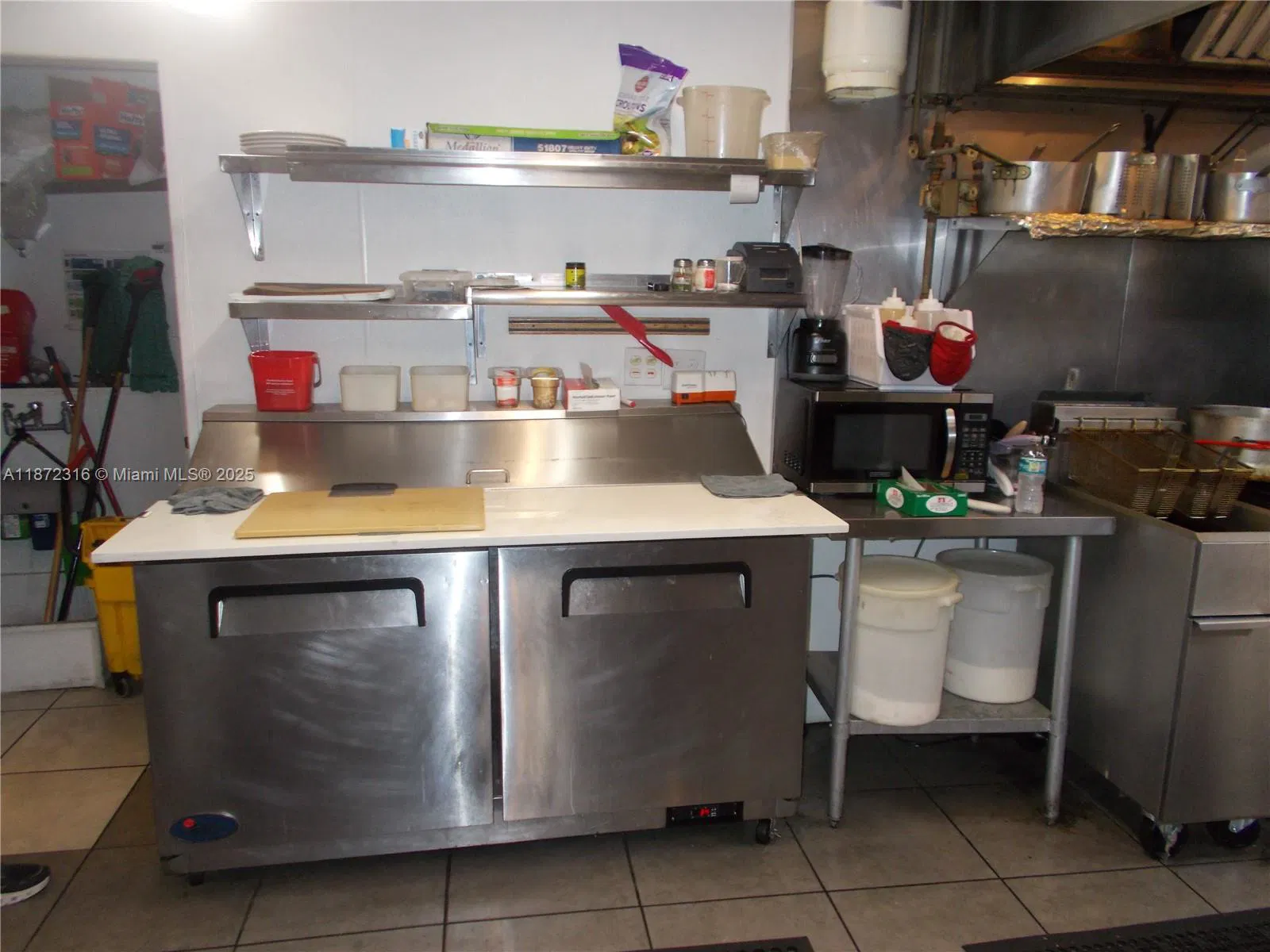 Turnkey Pizzeria with Established Customer Base