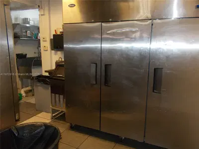 Turnkey Pizzeria with Established Customer Base