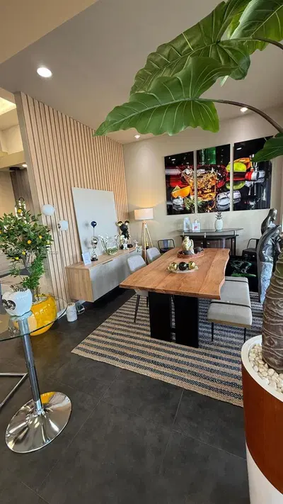 Established Furniture Business with Strong Vendor Relationships