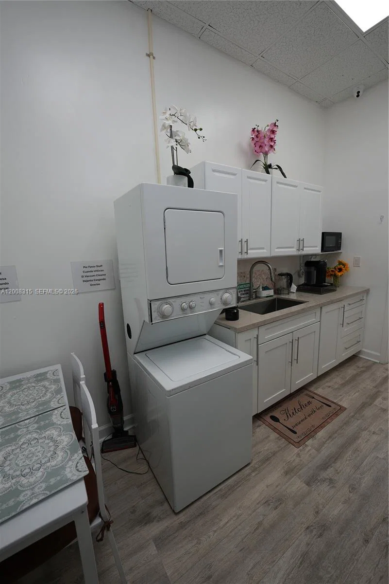 Complete Medical Clinic Equipment Package with Advanced High Value Machines