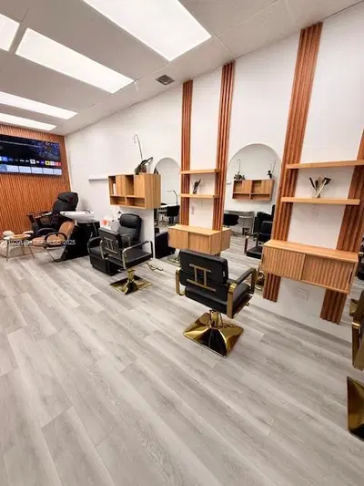 Turnkey Beauty Salon with Prime Location