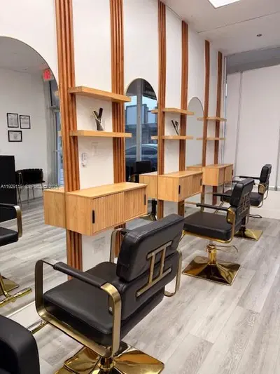 Turnkey Beauty Salon with Prime Location