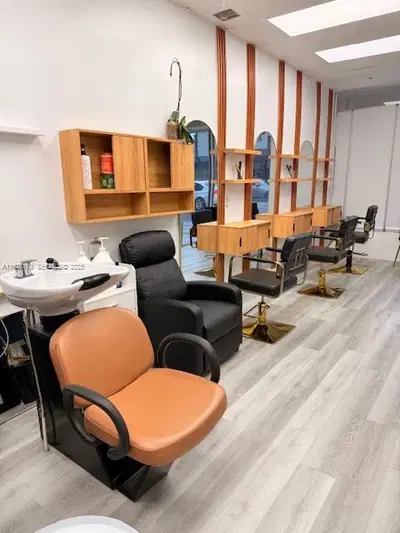 Turnkey Beauty Salon with Prime Location