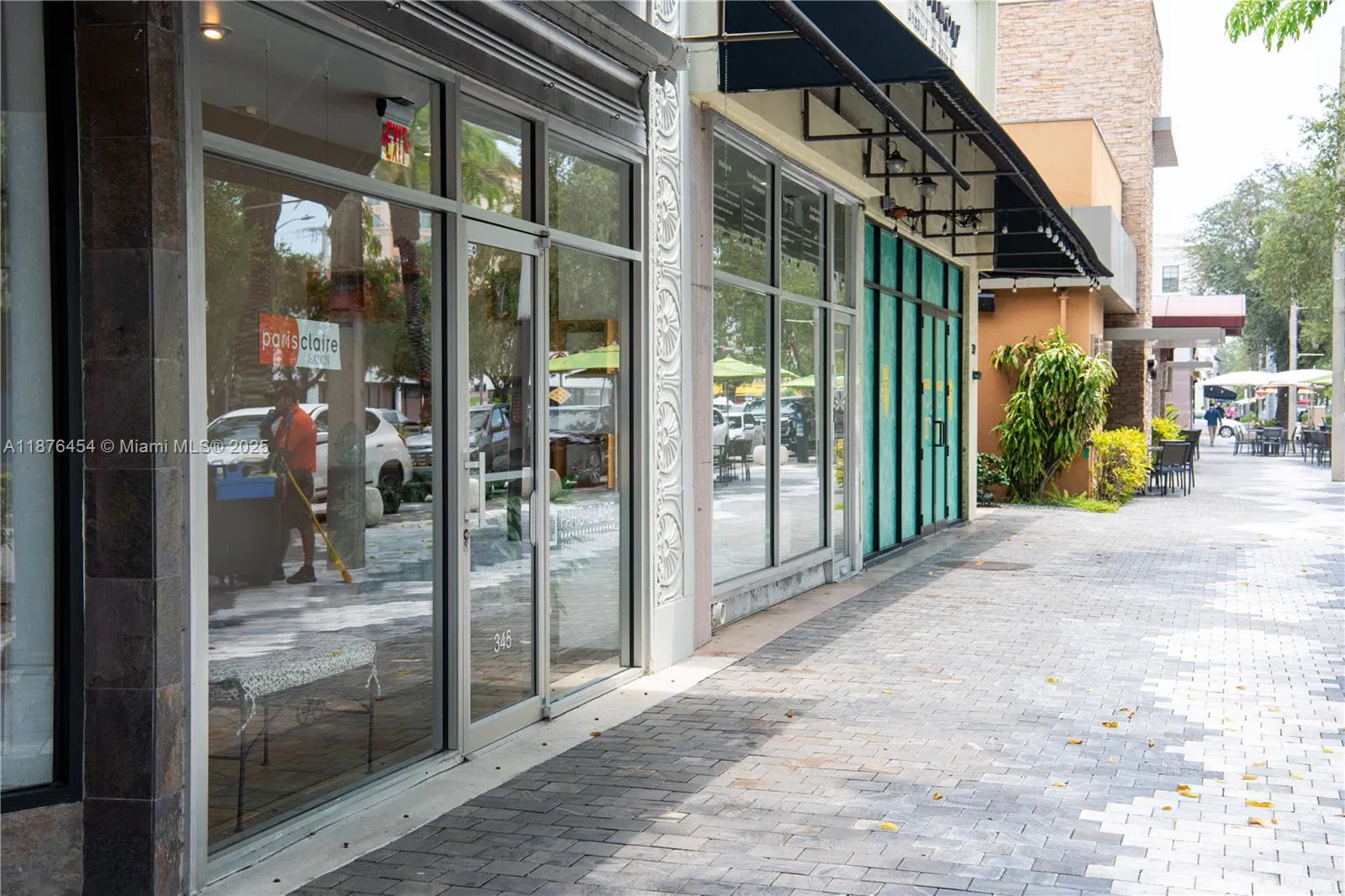 Established Hair Salon with Turnkey Operations