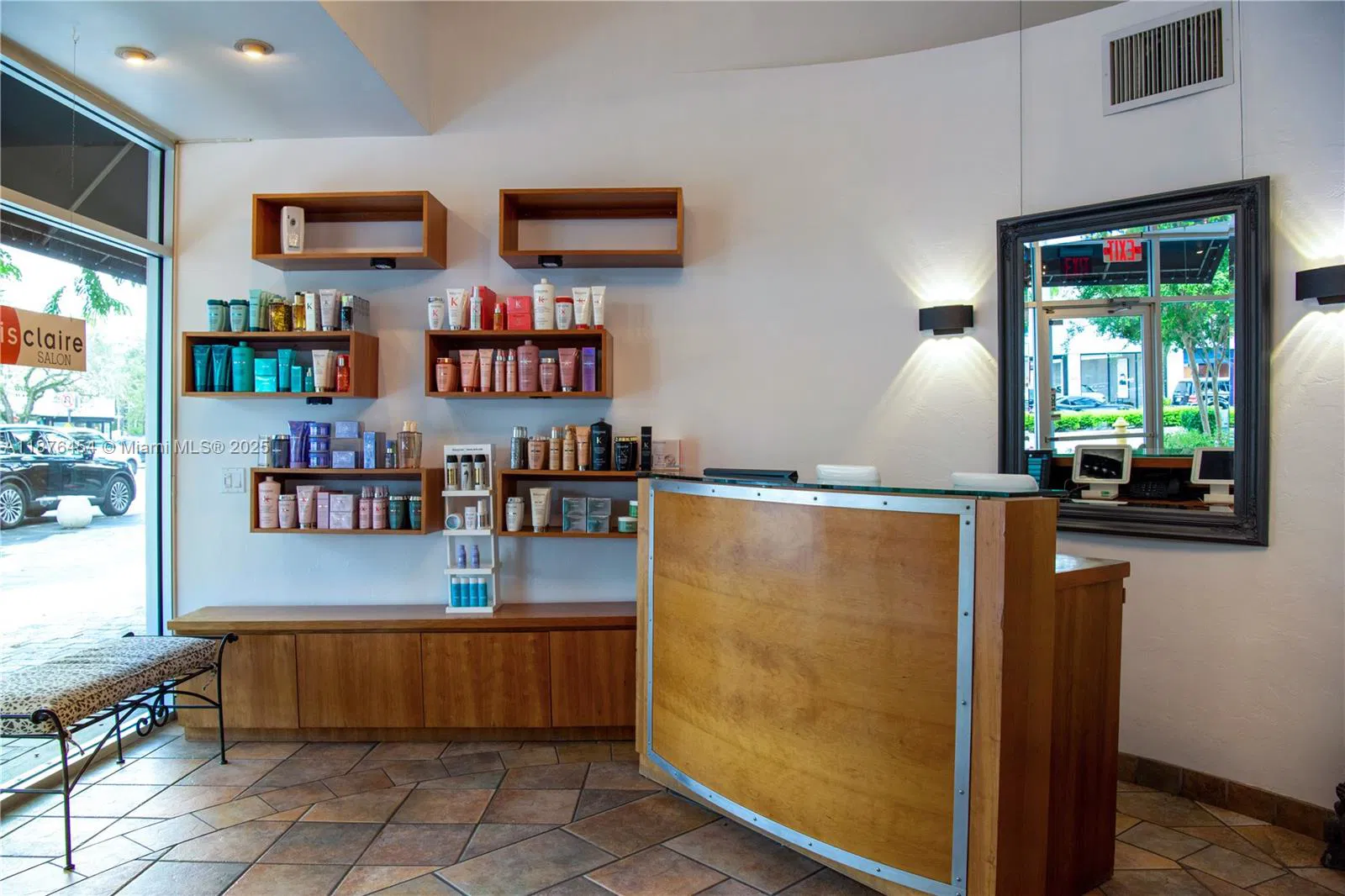 Established Hair Salon with Turnkey Operations