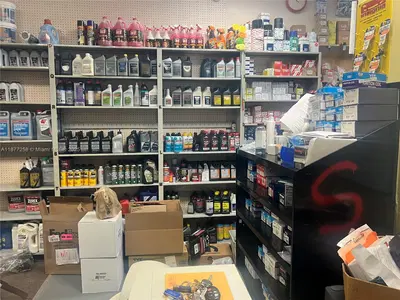 Established Auto Parts Store with Significant Inventory Value